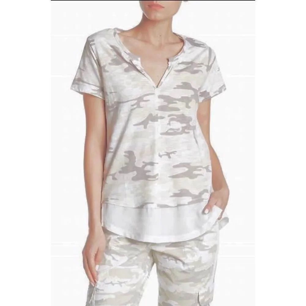 Sanctuary Neutral Color Camo Print Layered Look Tee Size Medium (runs small)